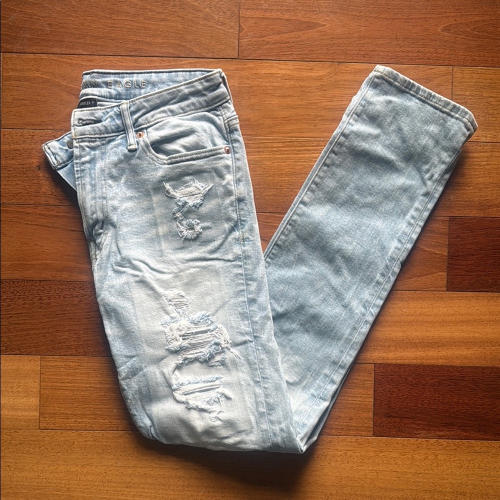 American Eagle Slim Distressed Jeans, size 30x32